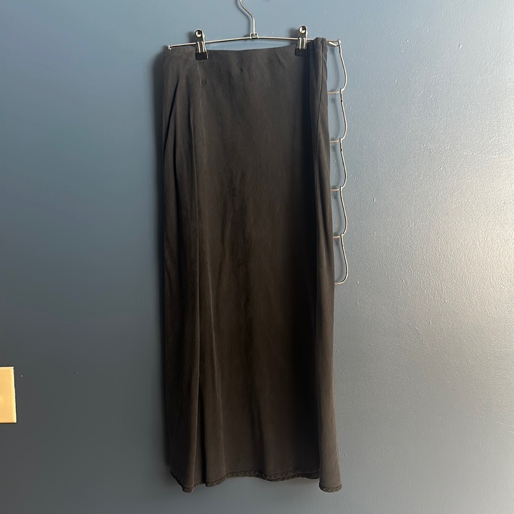 Cloth & Stone Long Dark Blue Skirt